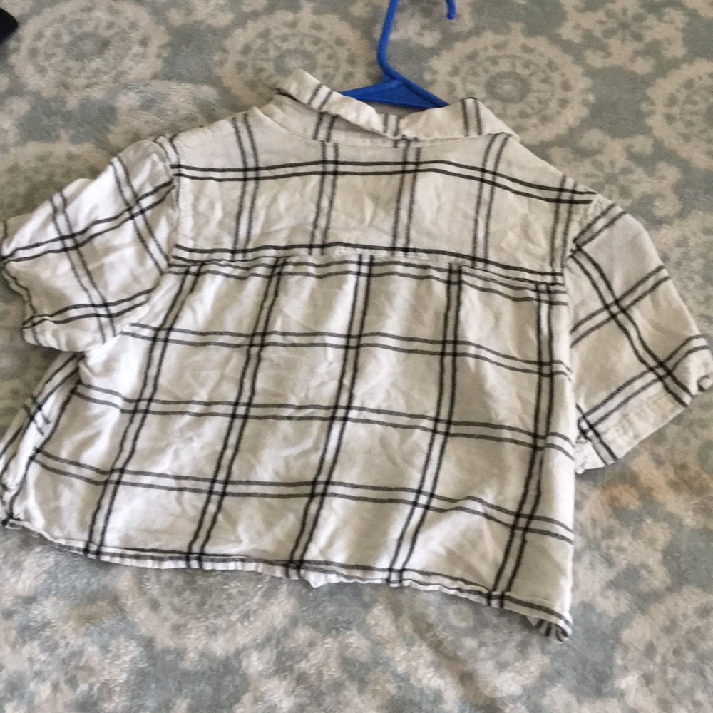 Crop top - Picture 2 of 2